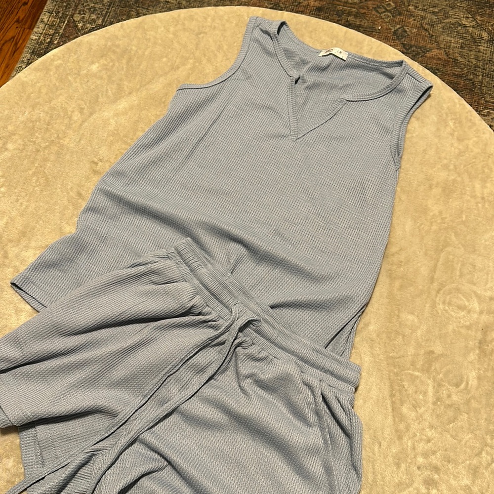 Blue waffle knit set